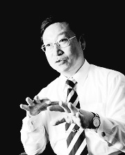 권동철 미술전문위원