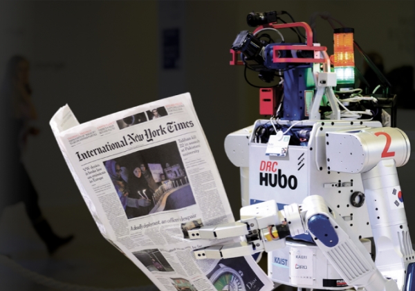 레인보우로보틱스가 개발한 재난구조 로봇 ‘DRC-HUBO’.&lt;레인보우로보틱스&gt;
