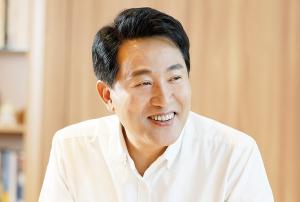 [창간 25주년 특별 인터뷰] 오세훈 서울시장, 약자와의 동행 새로운 길을 열다