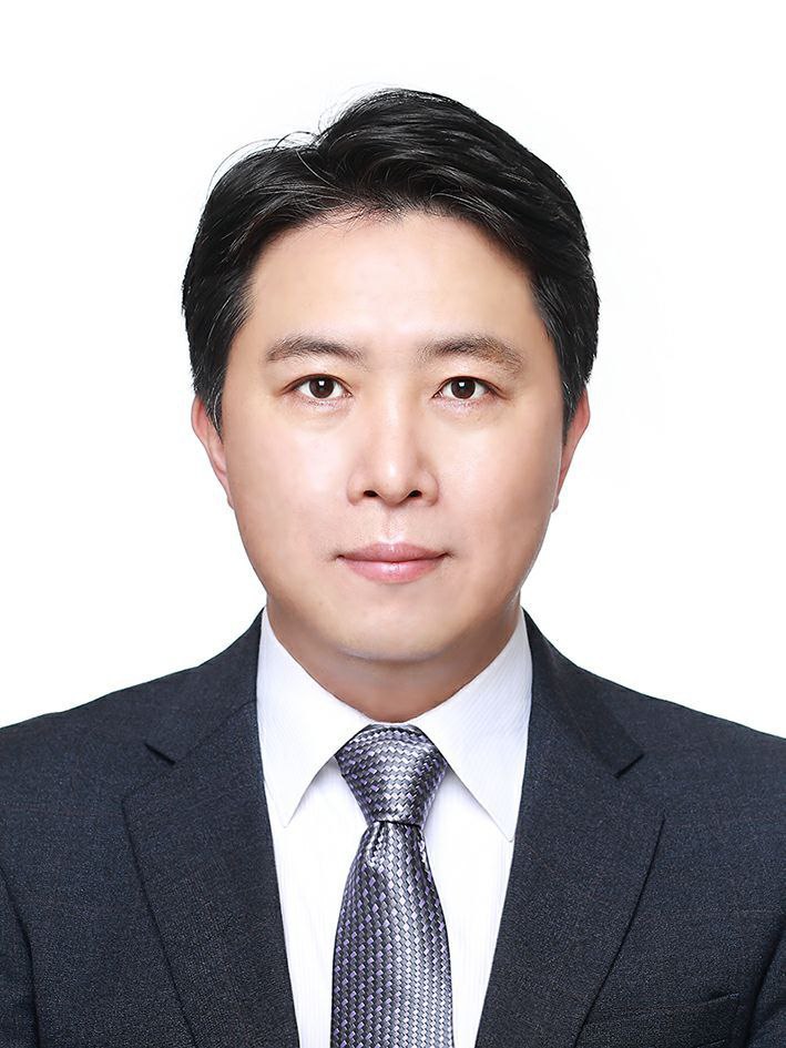 한화솔루션 큐셀 부문 신임 대표이사로 내정된 홍정권 현 한화솔루션 큐셀 부문 전략실장.<한화>