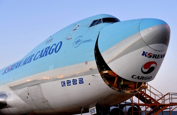 화물 물동량 증가로 대한항공 2분기 화물 사업 매출이 큰폭으로 늘었다.<뉴시스>