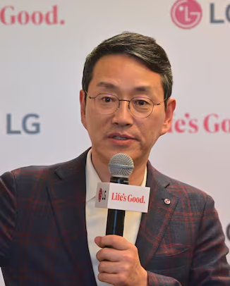 2021년 12월 LG전자 대표에 오른 조주완 사장은 유력한 차기 LG 부회장 후보로 거론된다.<LG전자>