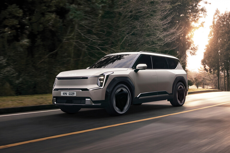 기아가 미국에서 판매 중인 플래그십 전기 SUV EV9.<기아>