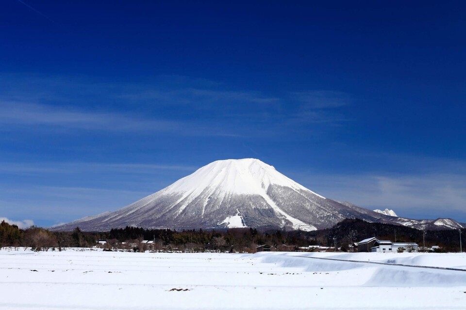 다이센상 설경.<에어서울>