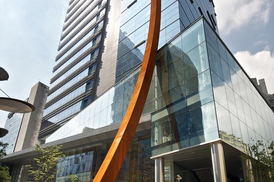 동국제강그룹 본사가 위치한 서울 중구 페럼타워 전경.<동국제강그룹>