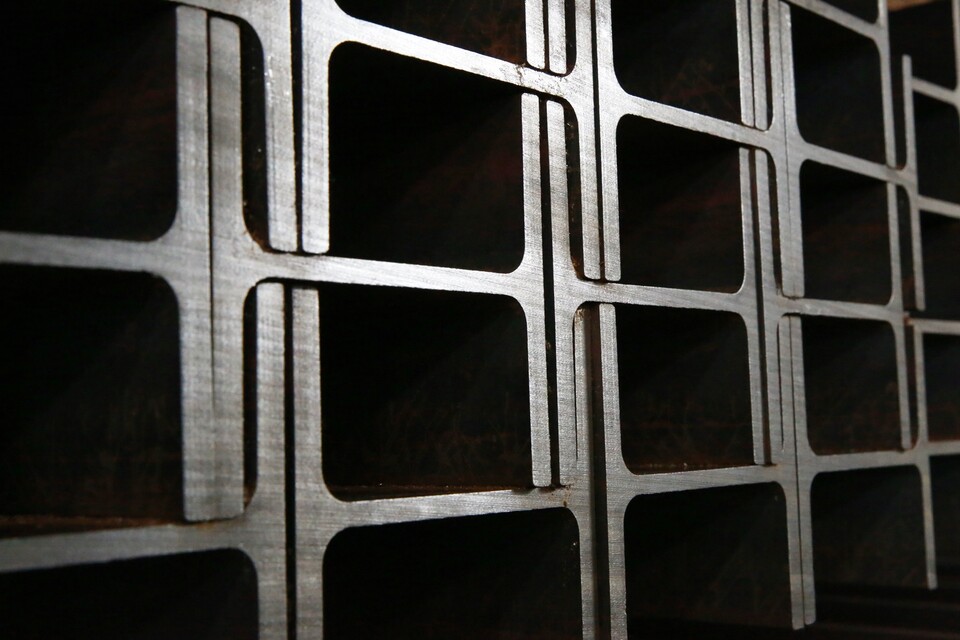 EPD인증을 받은 동국제강 형강 제품.<동국제강>