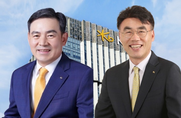 김성현(왼쪽)·이홍구 KB증권 대표.<KB증권>