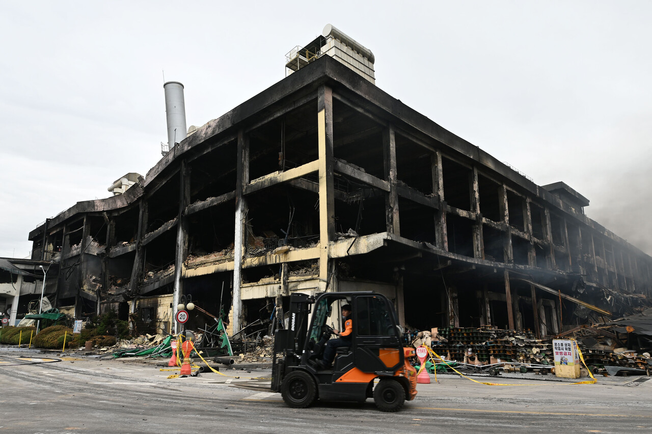 금호타이어, 광주공장 화재에 주가 급락…넥센·한국타이어 반사이익 기대 < 머니 < 기사본문 - 인사이트코리아