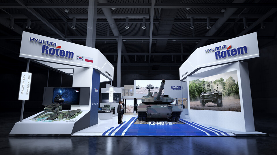 폴란드 국제방산전시회의 현대로템 전시관 전경.<현대로템>