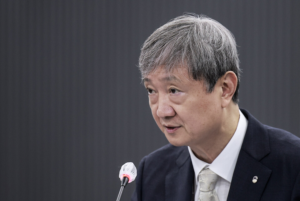 이찬진 금융감독원장이 지난 16일 서울 중구 여신금융협회에서 열린 금융감독원장-여신전문금융업권 CEO 간담회에서 인사말을 하고 있다.<뉴시스>