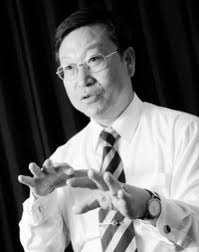 권동철 미술전문기자·전문위원