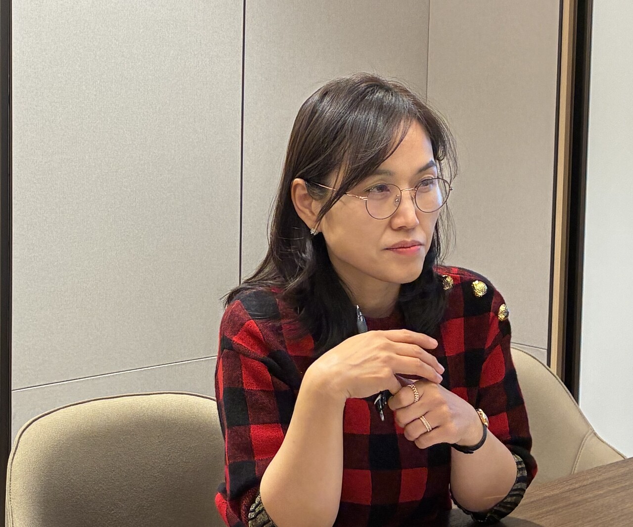 인터뷰] 노미강 하나은행 PB부장 “부자 인생 배워 부자 자산 지킨다” < 인터뷰 < 기사본문 - 인사이트코리아