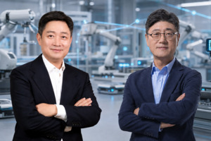 "통신망 넘어 로봇"...SKT·LGU+, AI 융합 솔루션 사업자 전환 속도 - 뉴스 썸네일 이미지